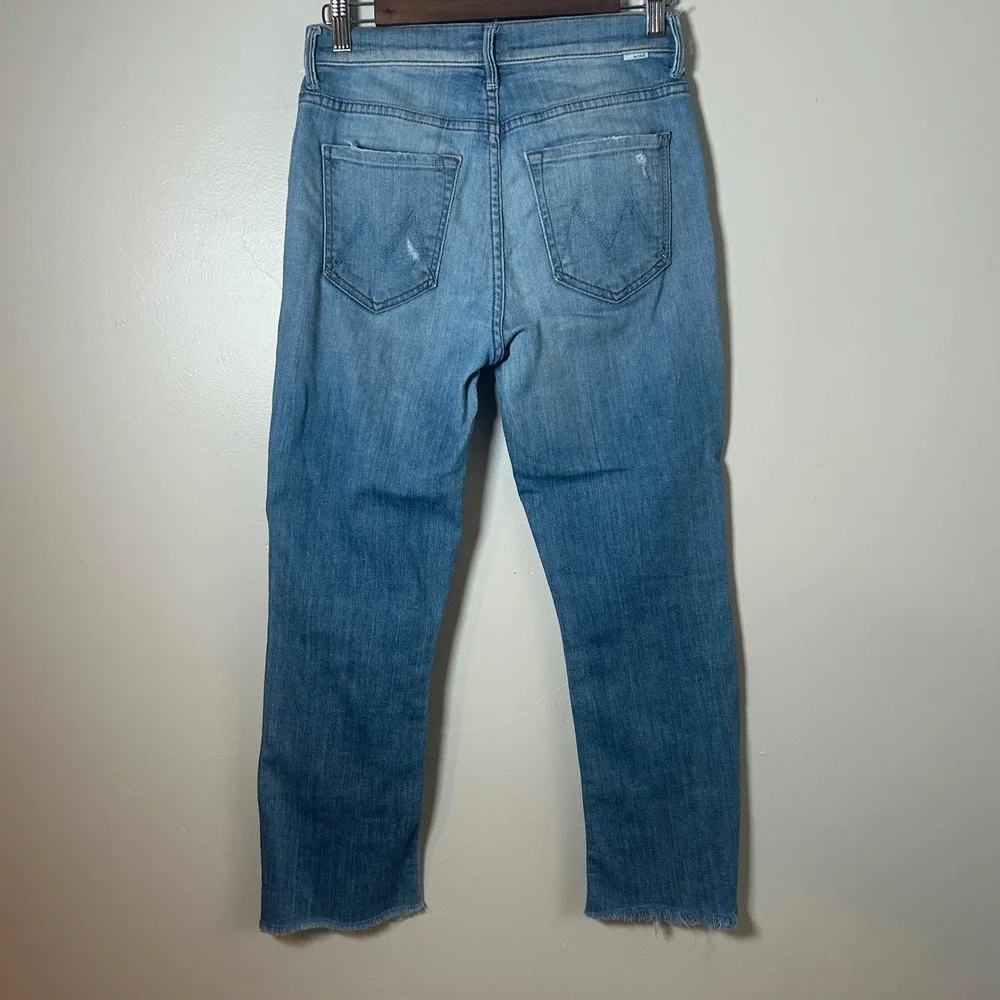 MOTHER Insider Crop Step Fray Jeans WomenSize 26 Light Wash Distressed High Rise